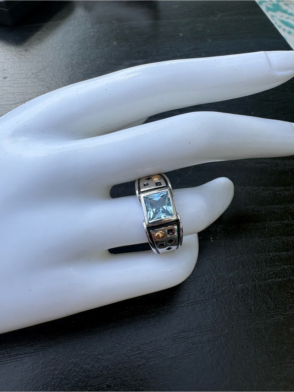 Silver Ring with Blue Square Gemstone - Size 7.5